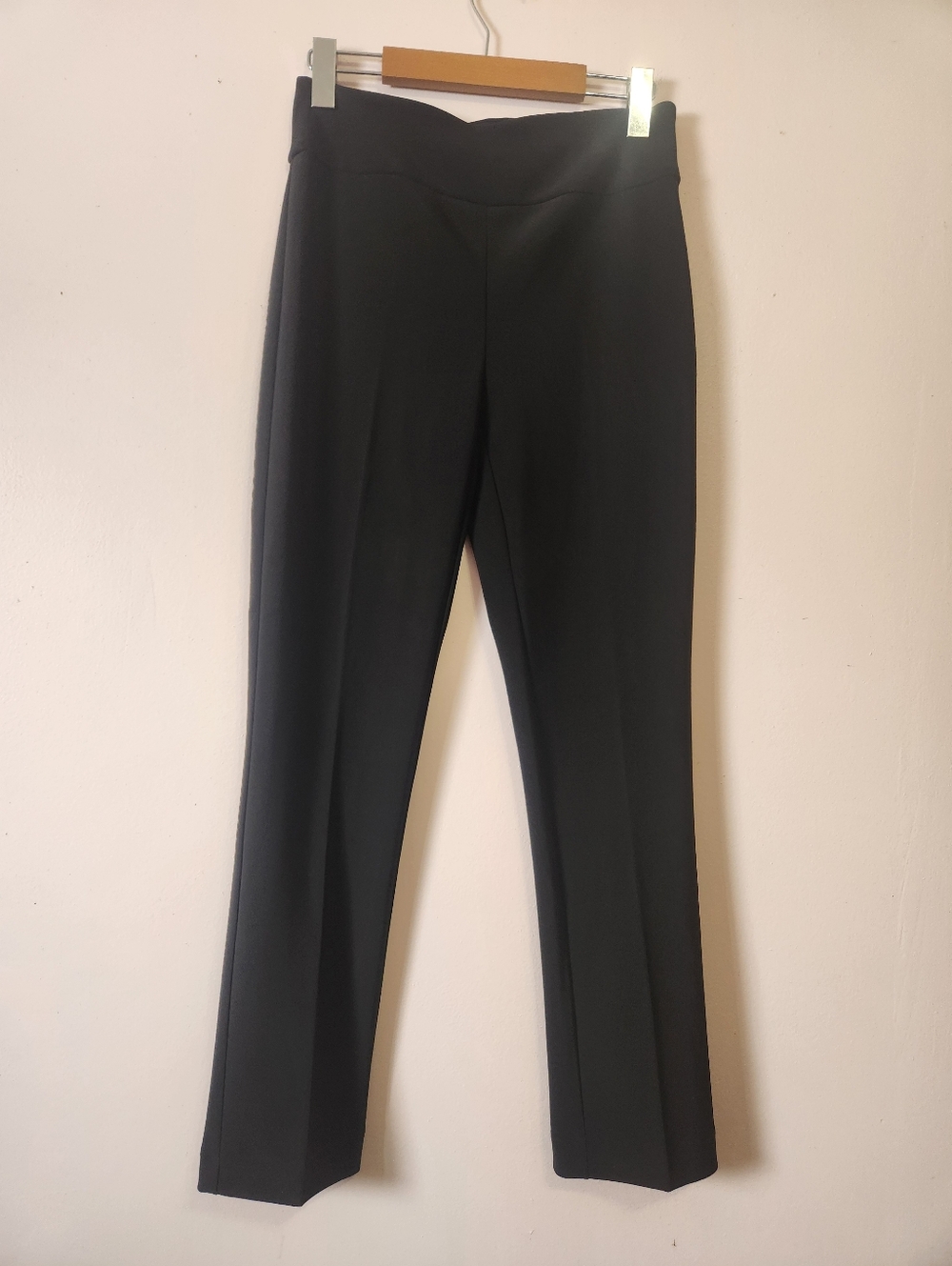 Joseph Ribkoff Black Cropped Pants Pull-On Style 181089 Size 4 EUC